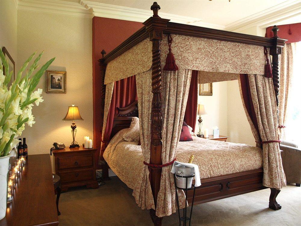 לאנרווסט The Meadowsweet Hotel & Self Catering Apartments מראה חיצוני תמונה